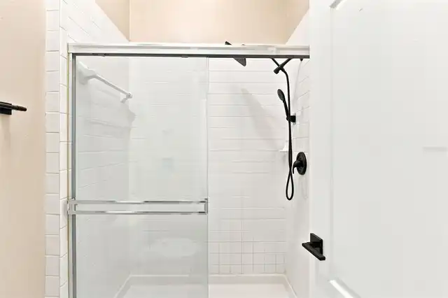 Listing Photo 25