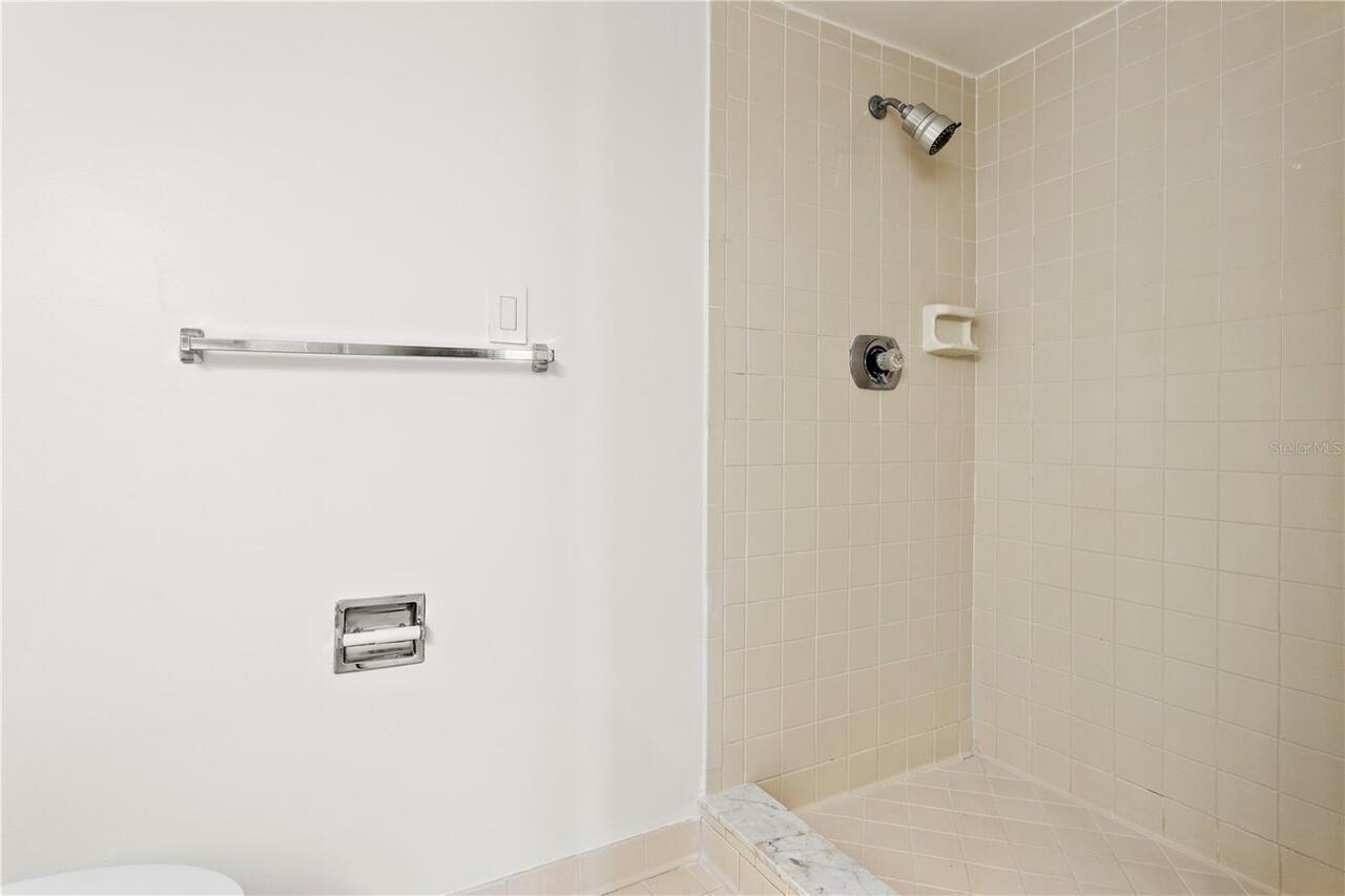 Listing Photo 38