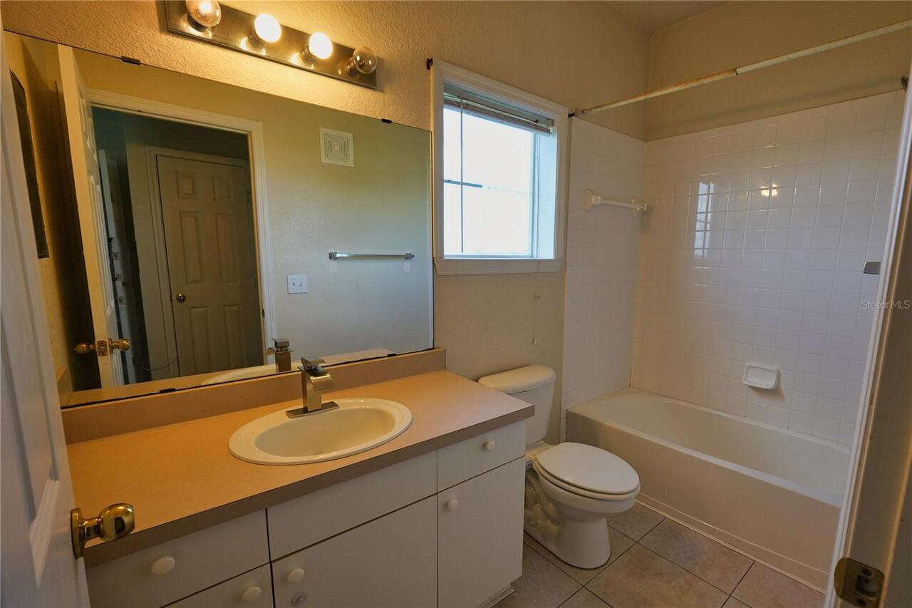 Listing Photo 7