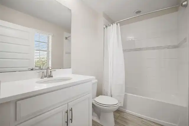 Listing Photo 21