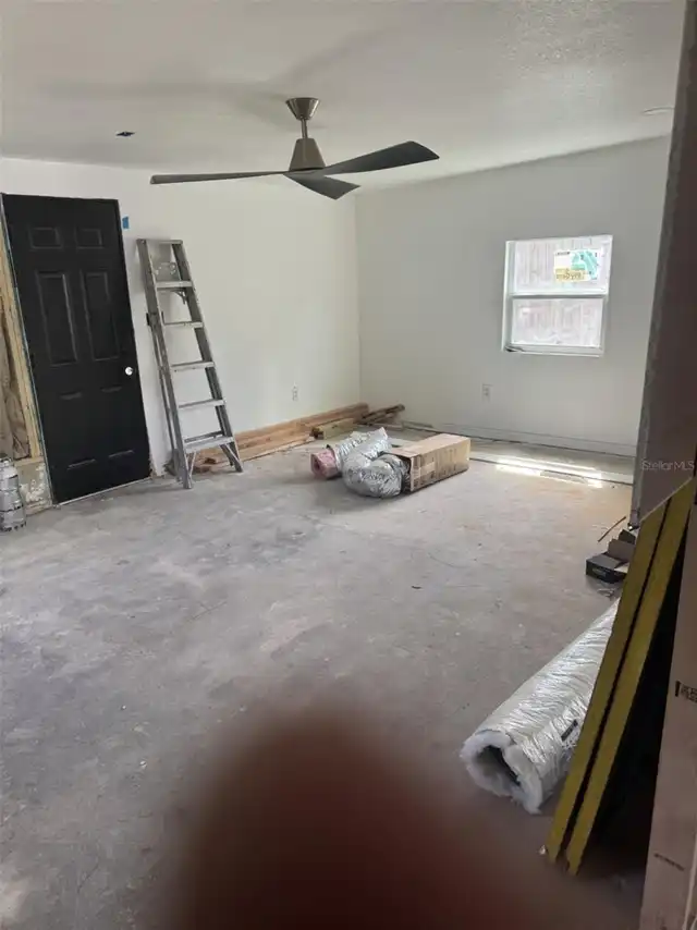Listing Photo 6