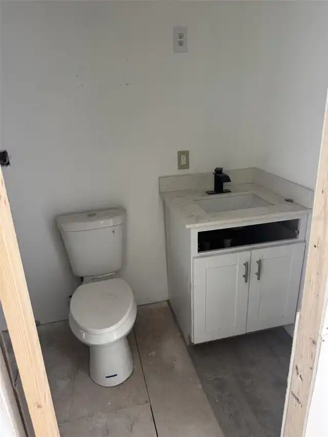 Listing Photo 15