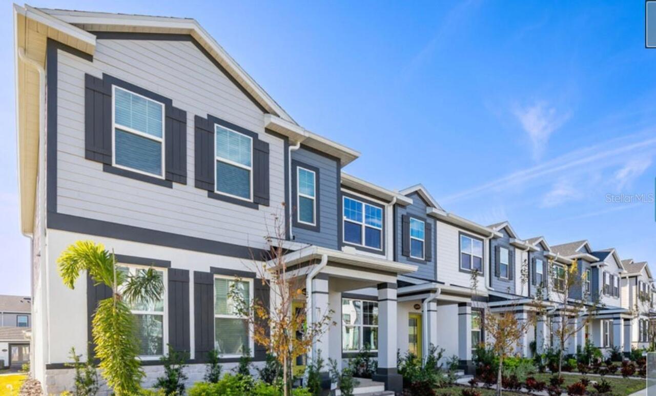 3BR, Residential Lease, 2BA, $3,200
Read More