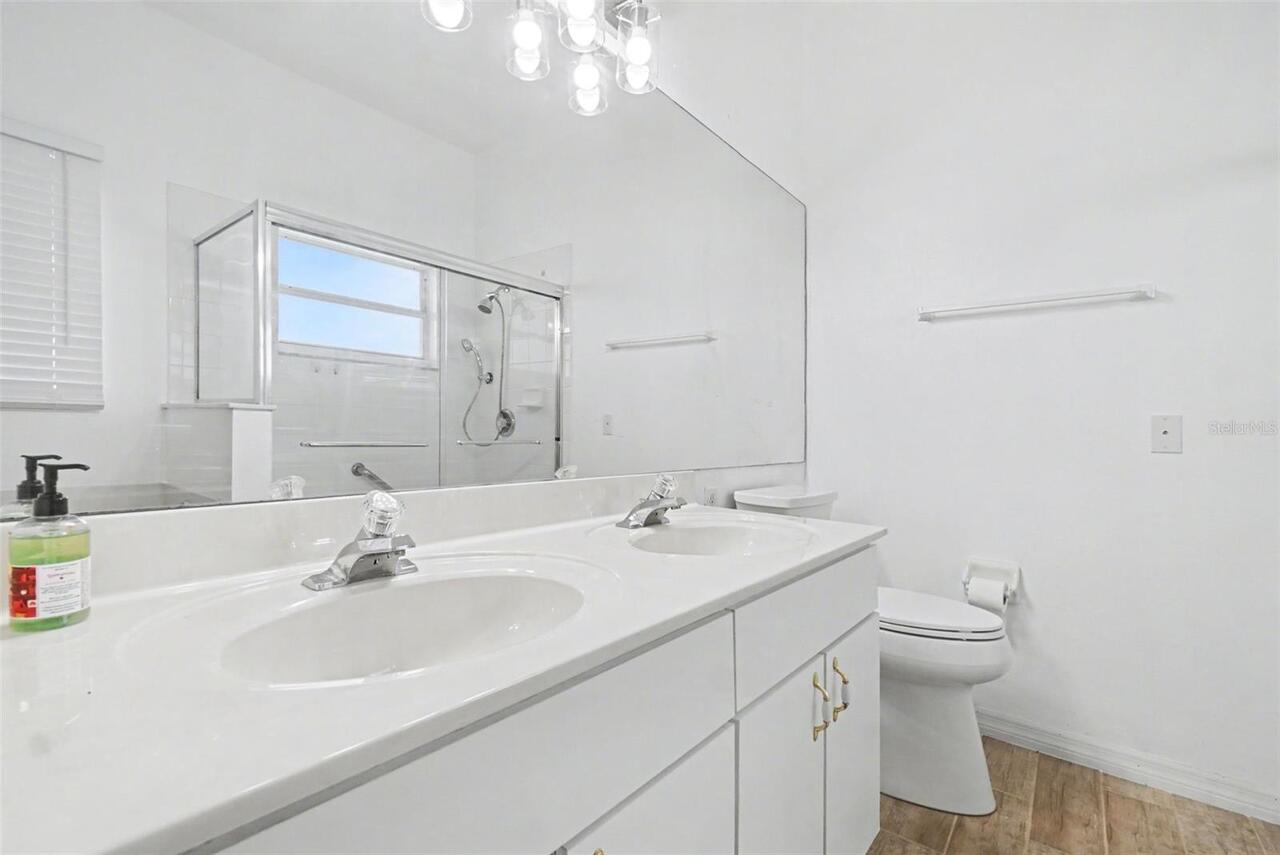 Listing Photo 22
