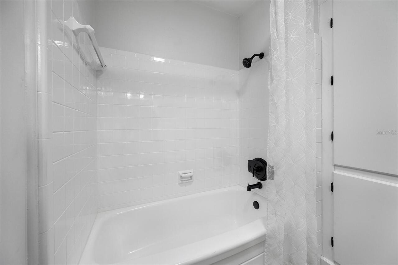 Listing Photo 46