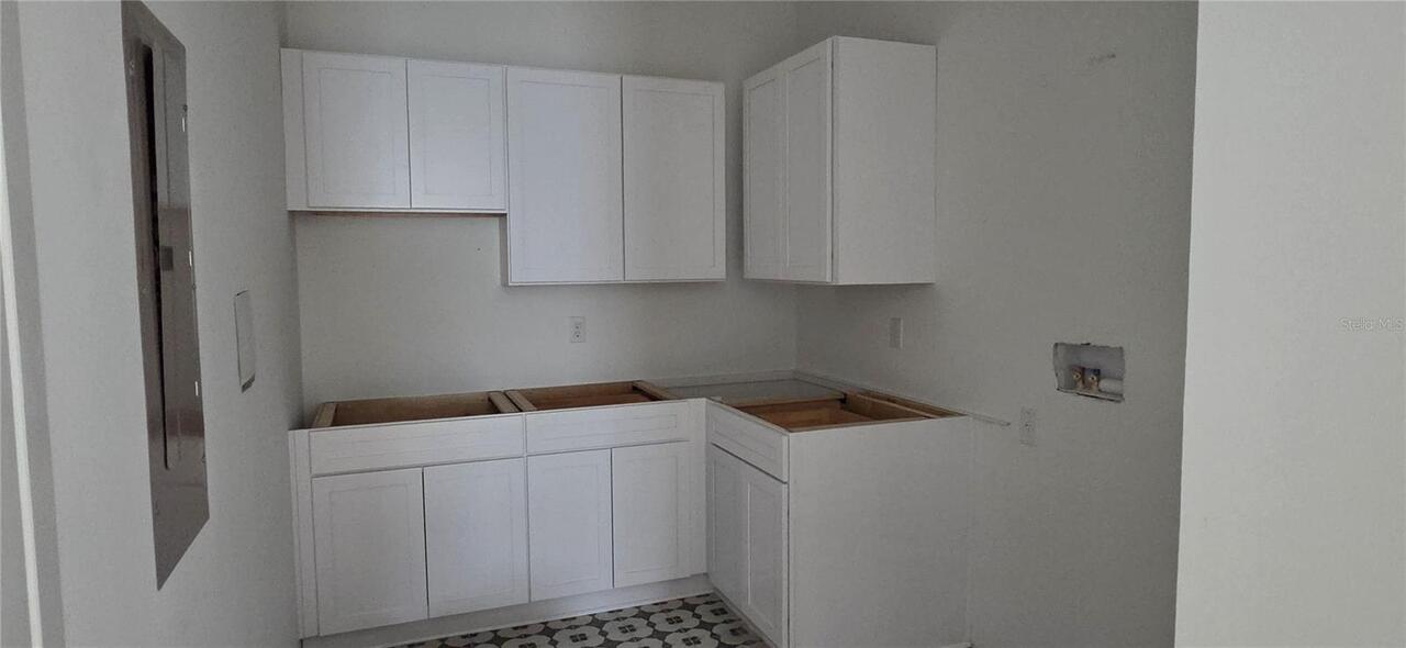 Listing Photo 9