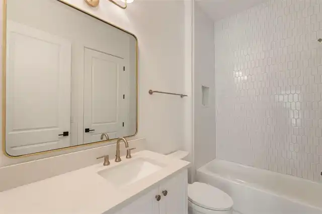 Listing Photo 32