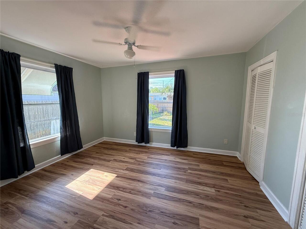 Listing Photo 16