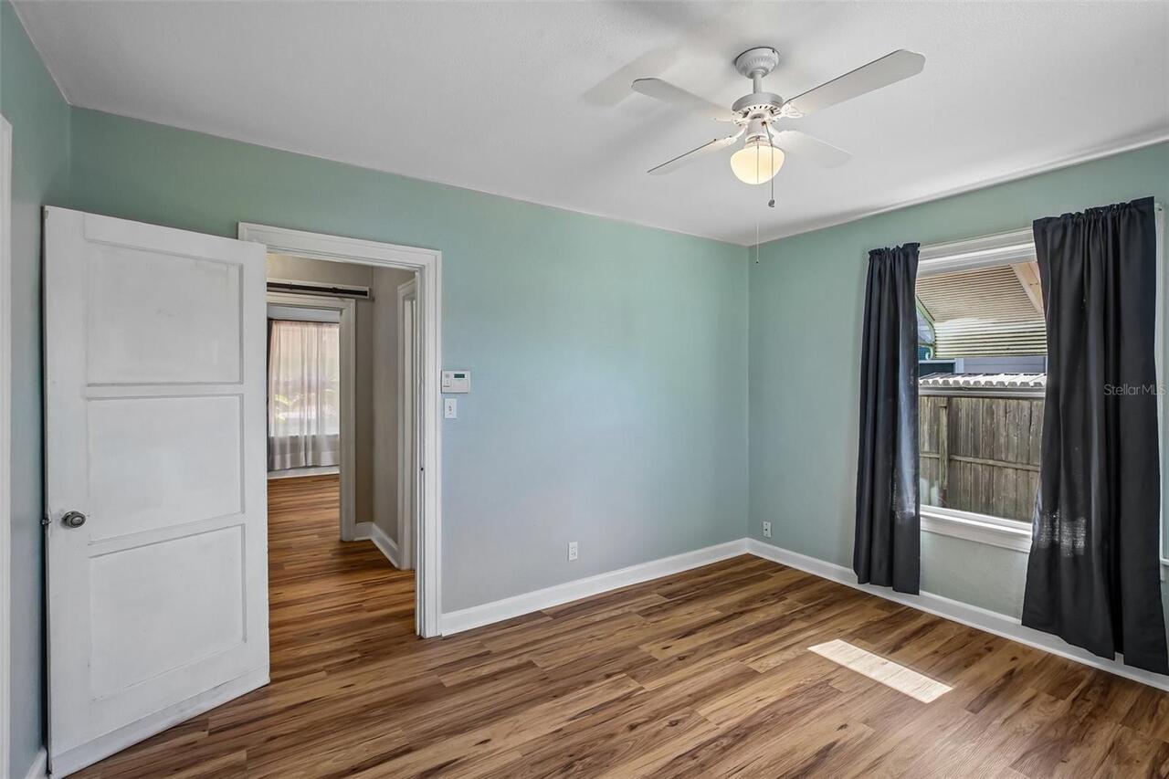 Listing Photo 17