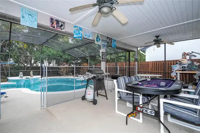 Listing Photo 14