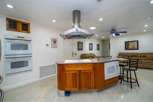 Listing Photo 52