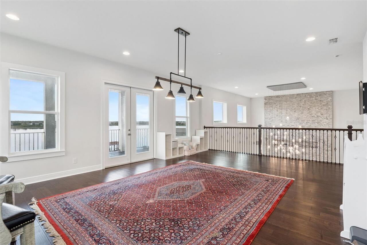 Listing Photo 18