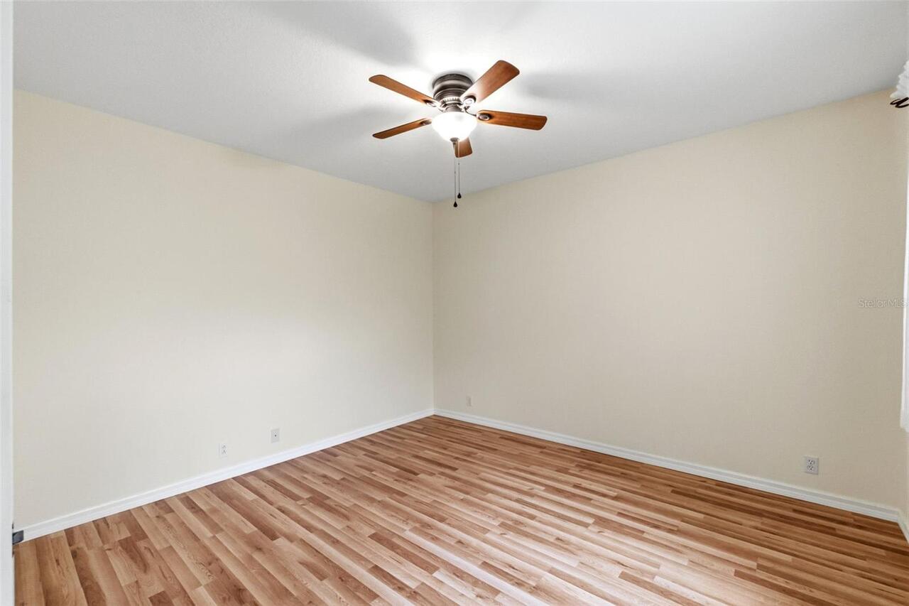 Listing Photo 43