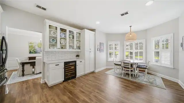 Listing Photo 17