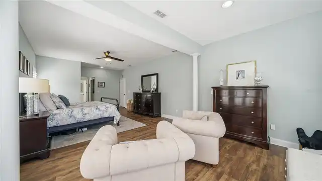 Listing Photo 41