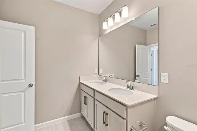 Listing Photo 23