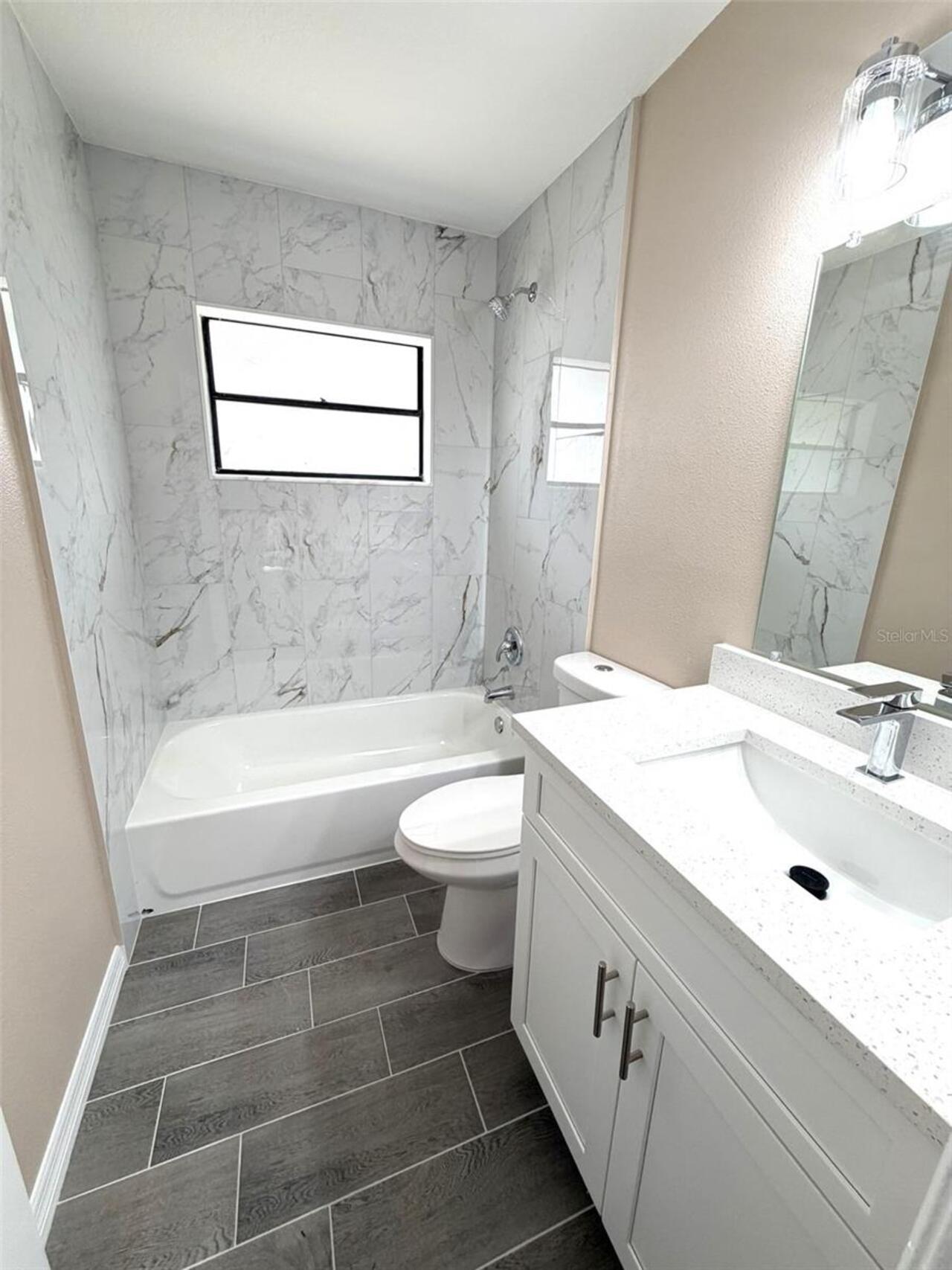 Listing Photo 9