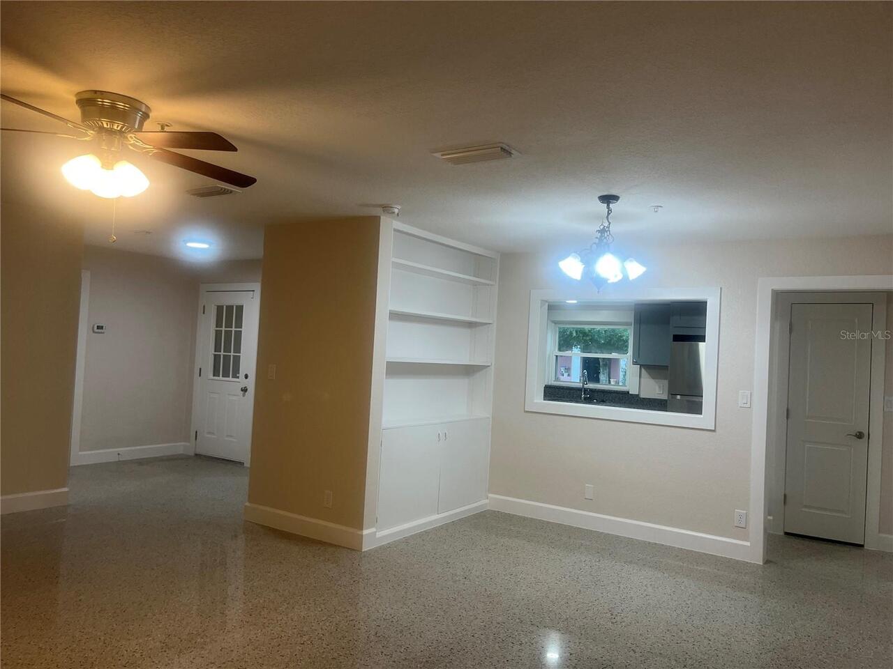 Listing Photo 7