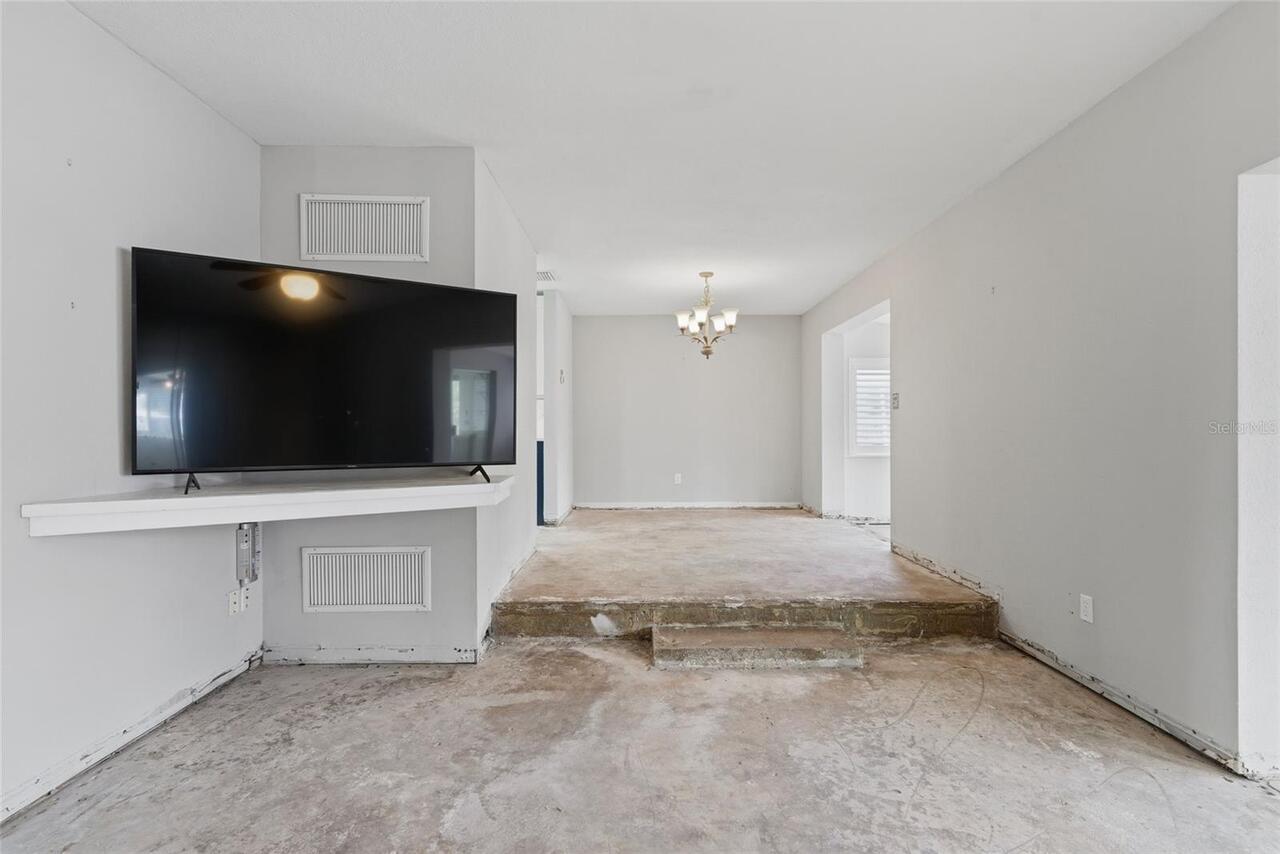 Listing Photo 42