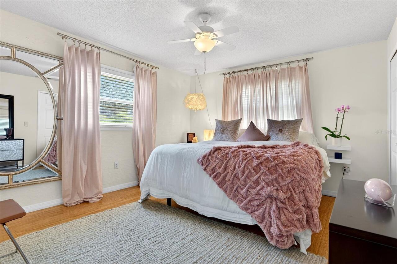 Listing Photo 33
