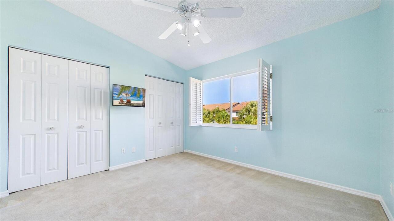 Listing Photo 20
