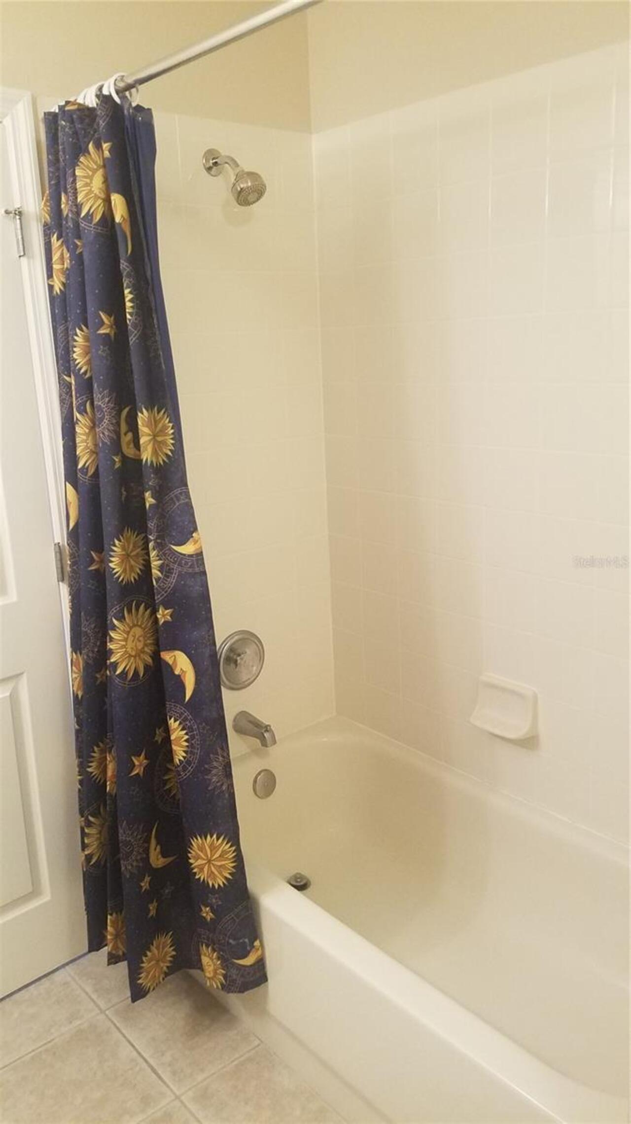 Listing Photo 6