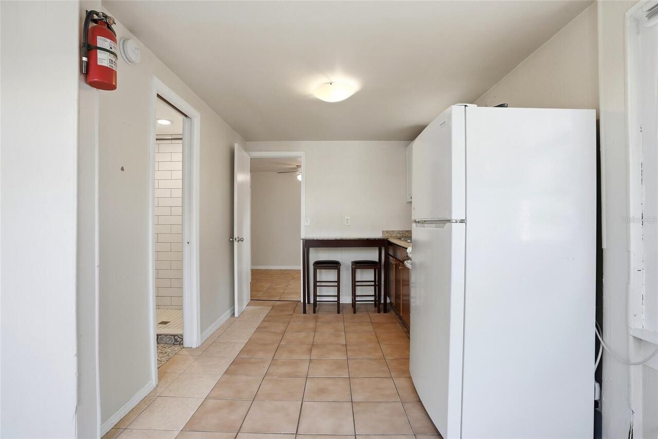 Listing Photo 8