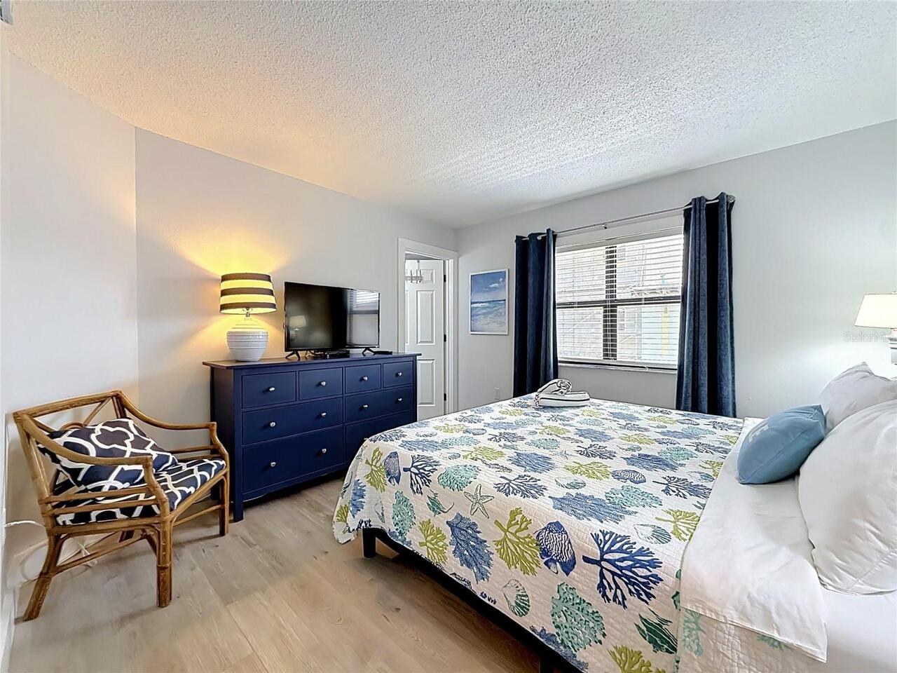 Listing Photo 43