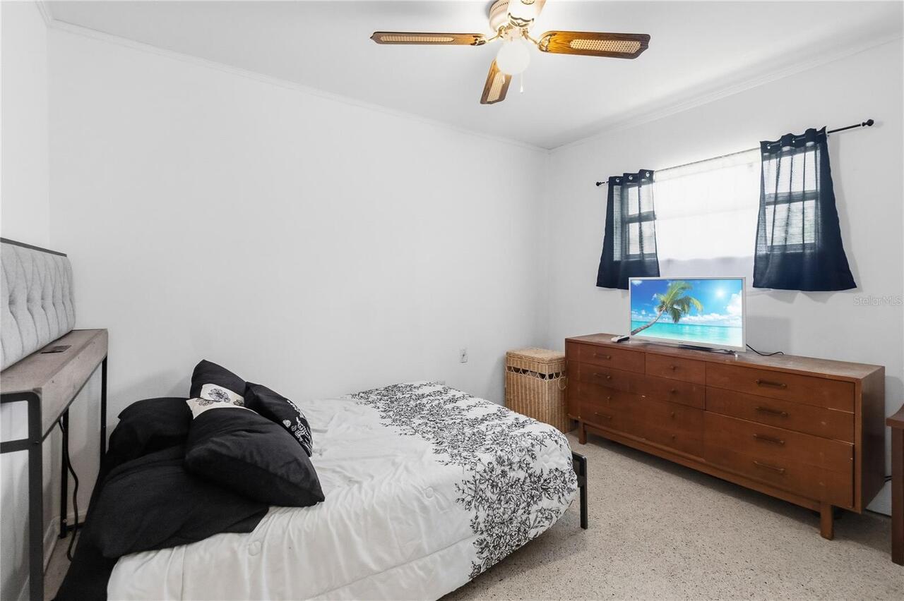 Listing Photo 32