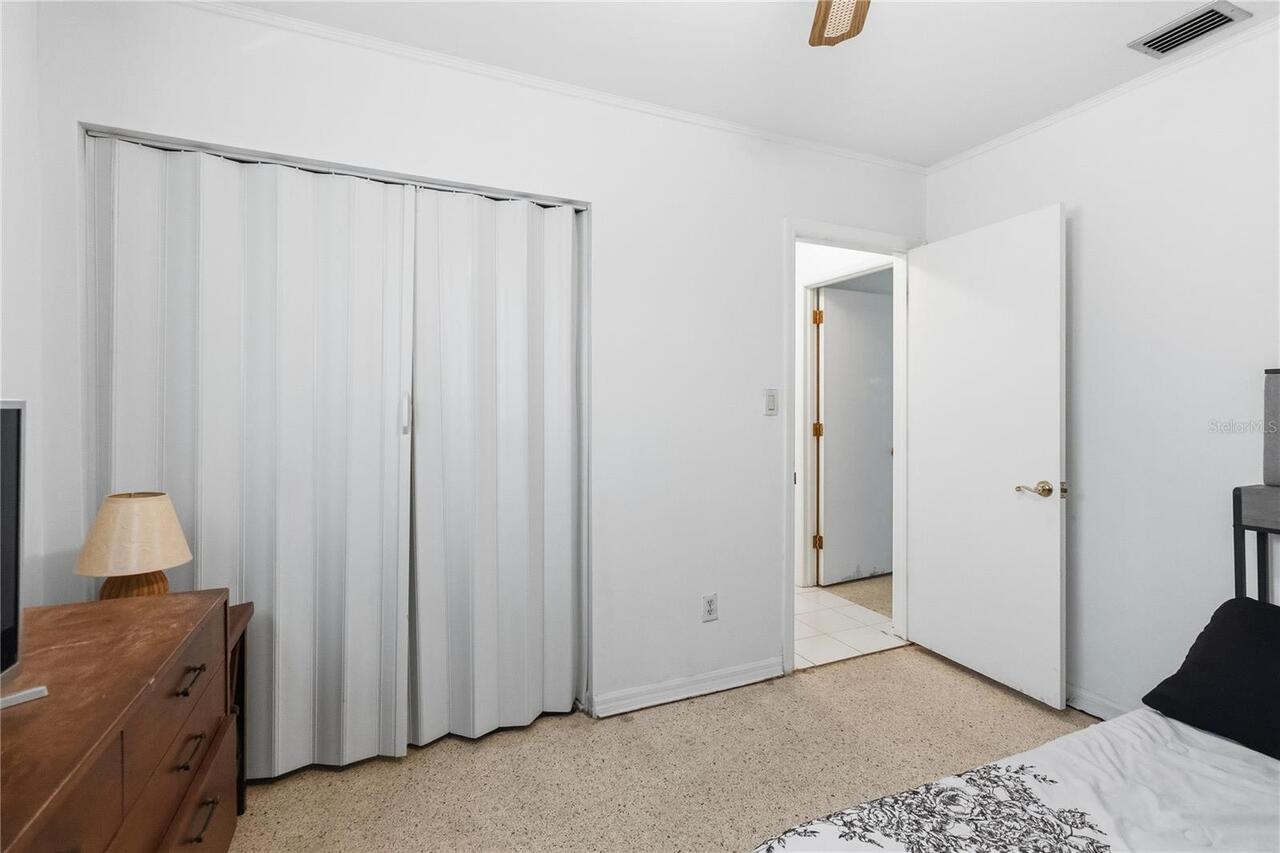 Listing Photo 33