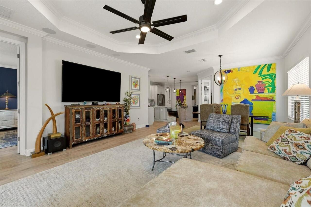 Listing Photo 15