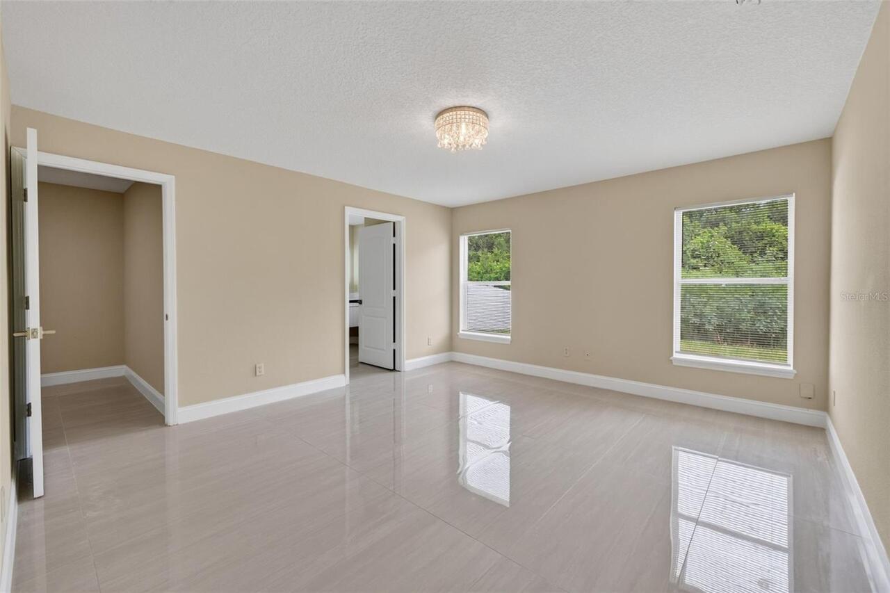 Listing Photo 43