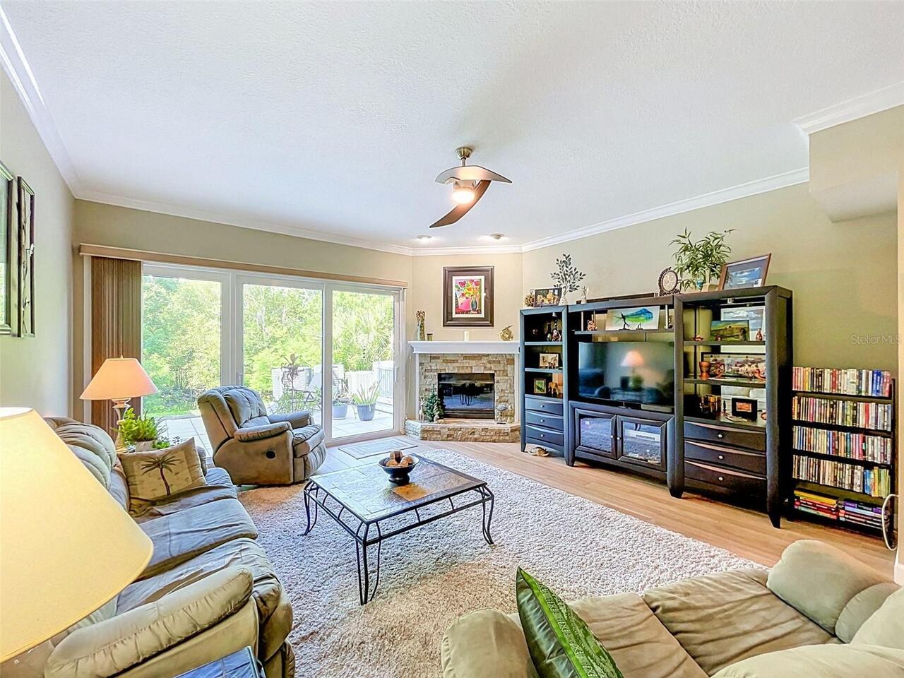 Listing Photo 7
