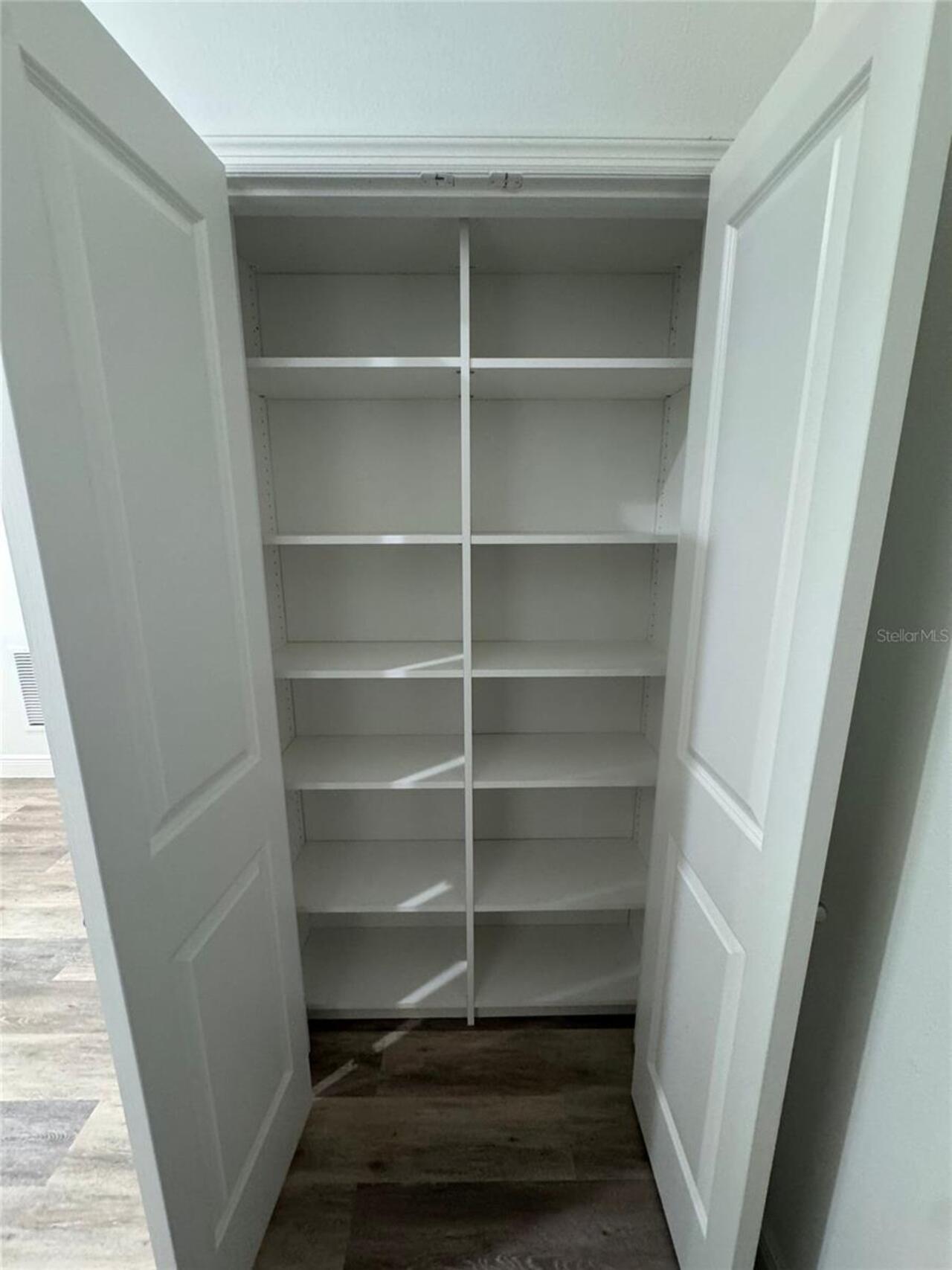 Listing Photo 11