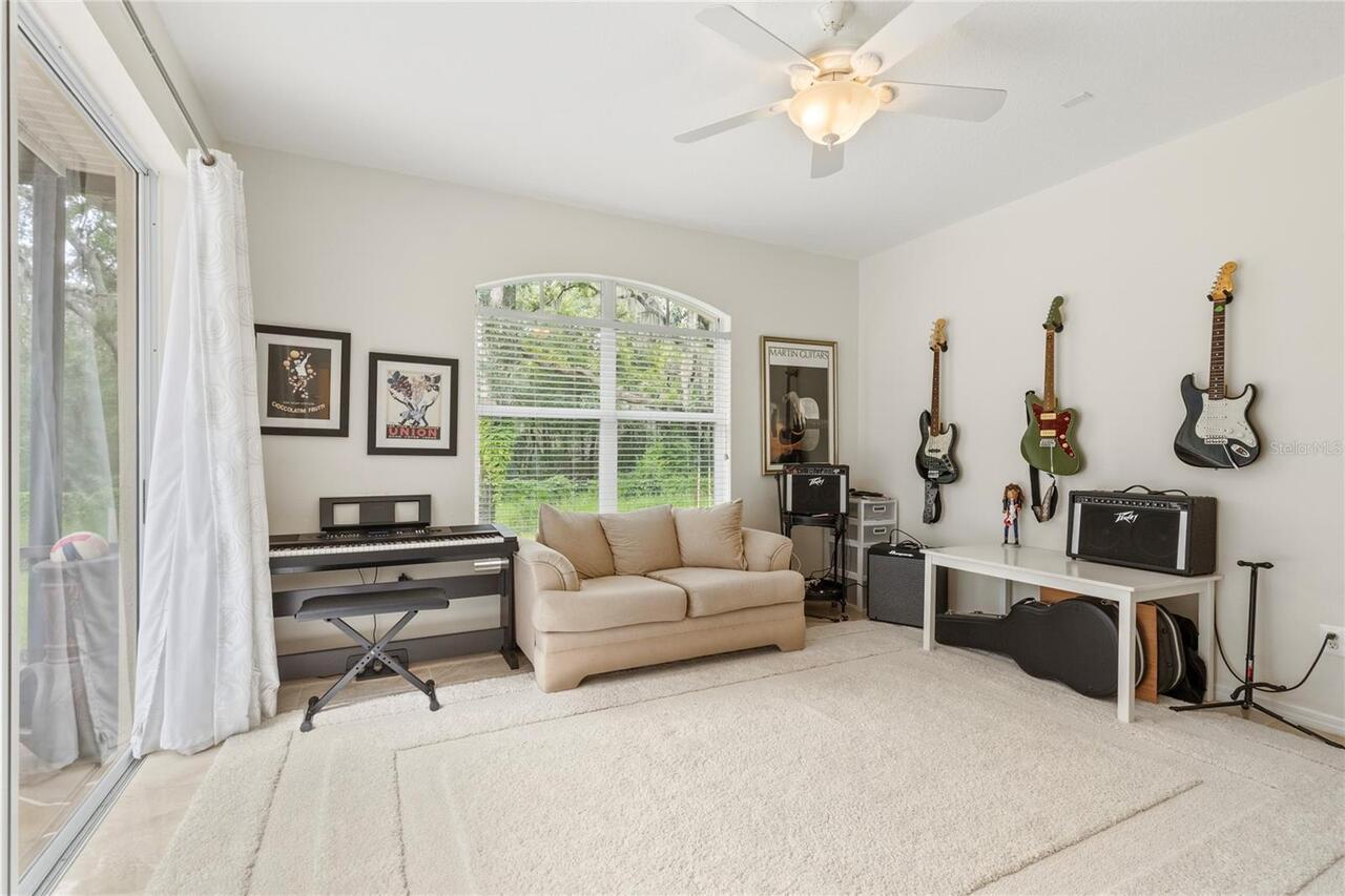 Listing Photo 37