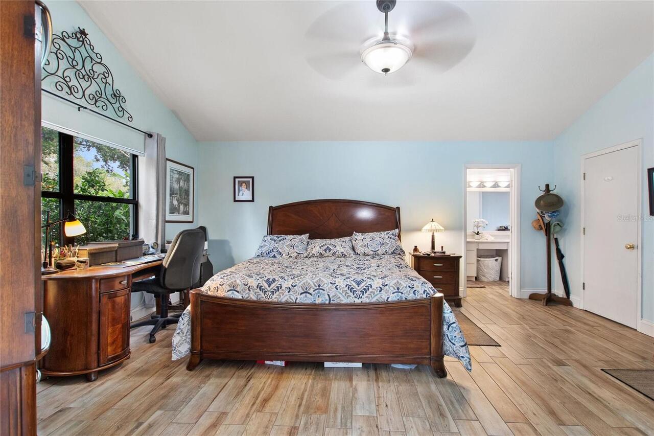 Listing Photo 32