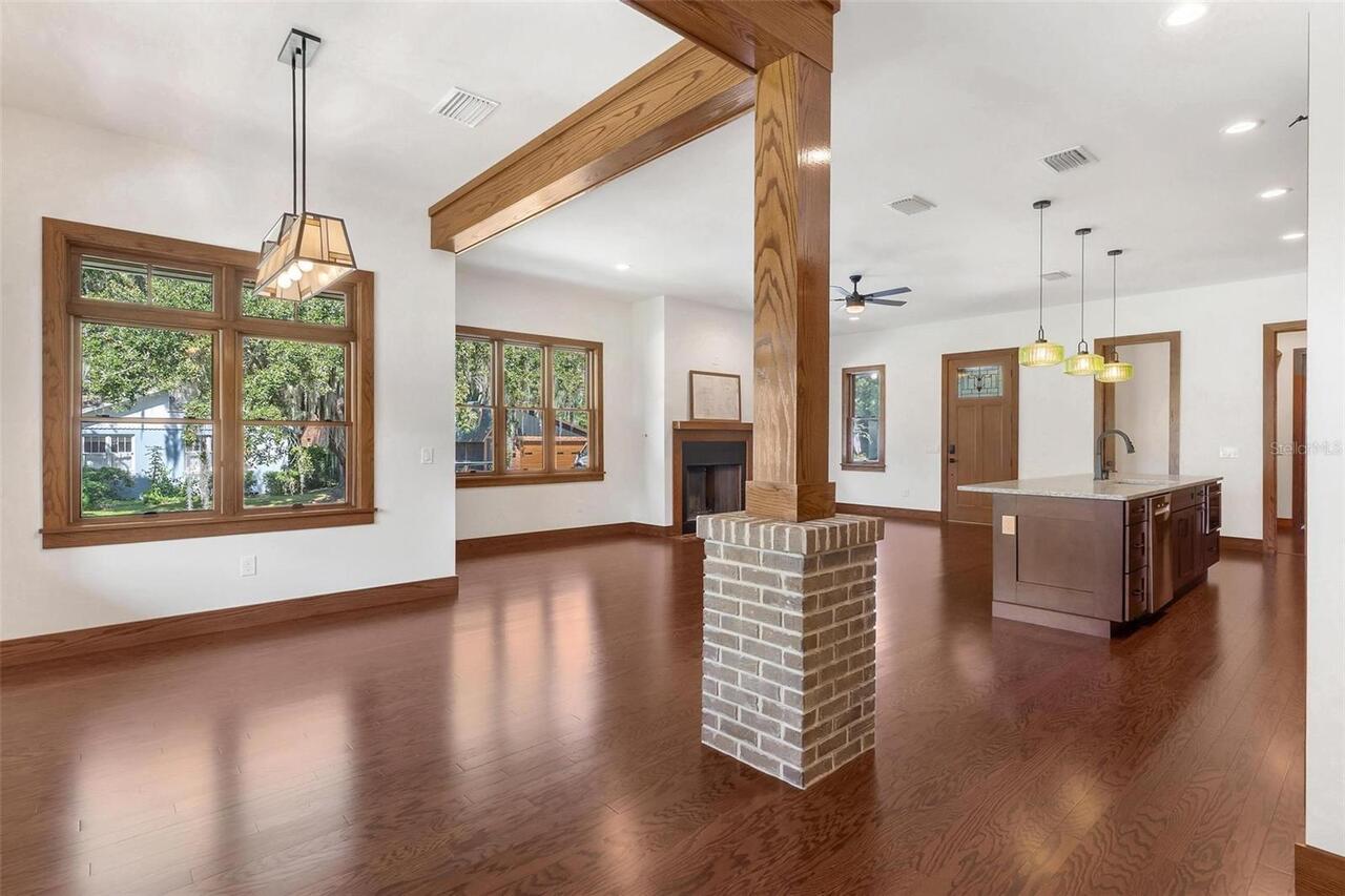 Listing Photo 10