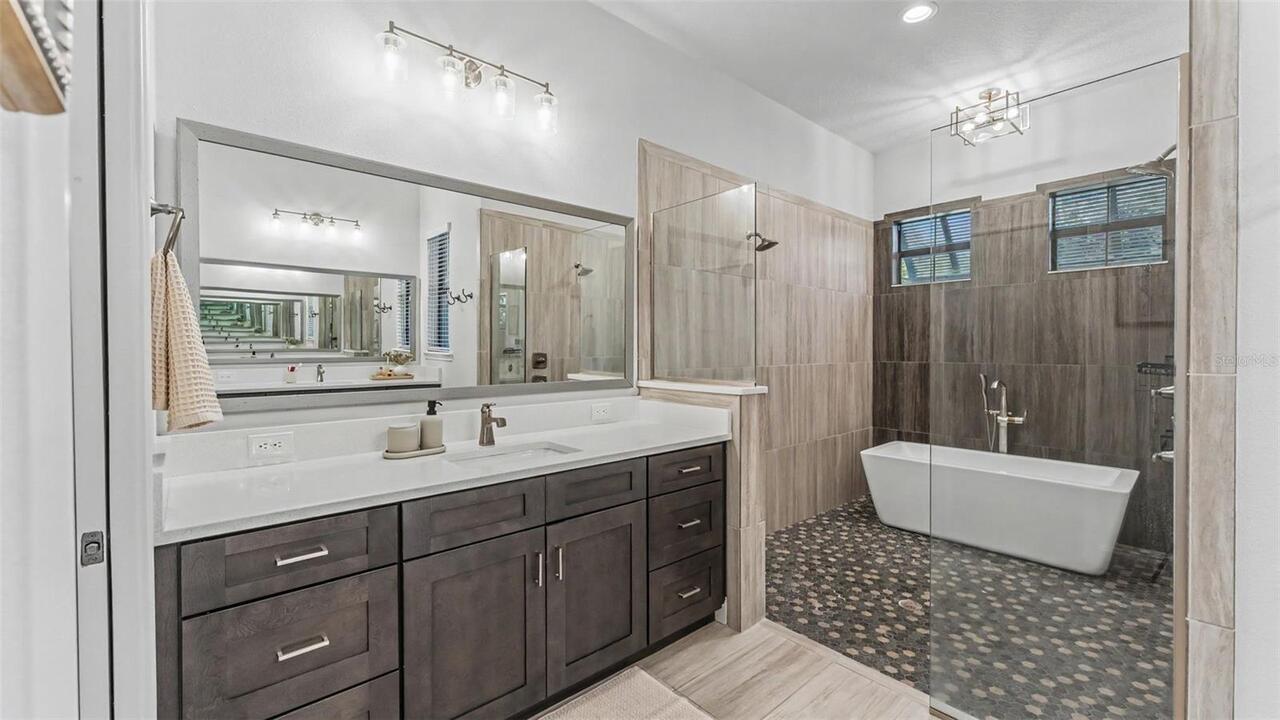 Listing Photo 24