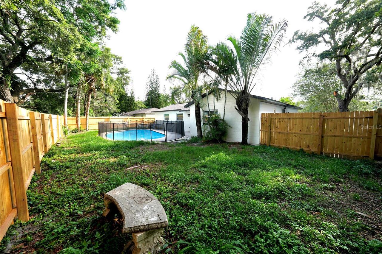 Listing Photo 8