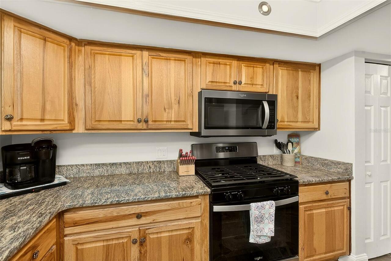 Listing Photo 16