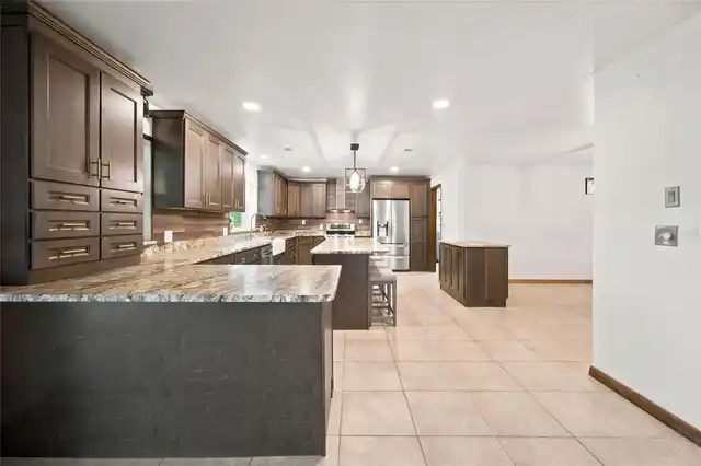 Listing Photo 19