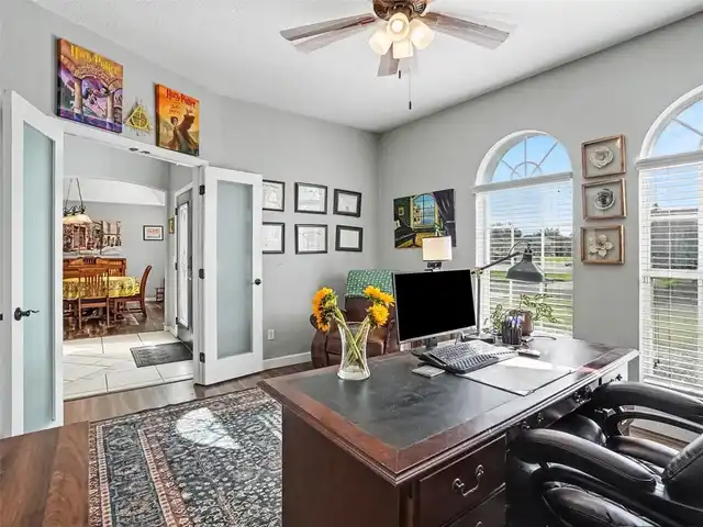 Listing Photo 9