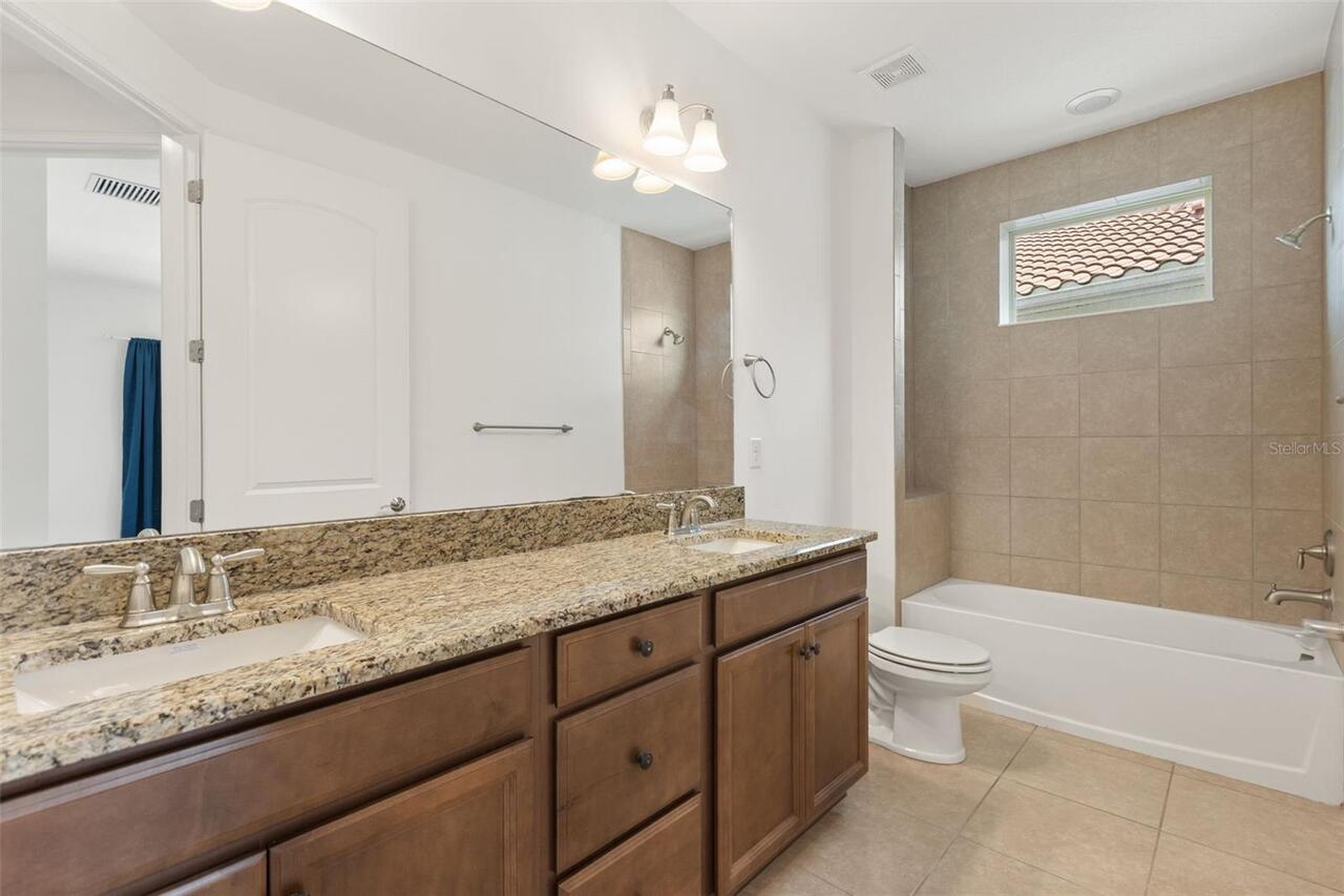 Listing Photo 32