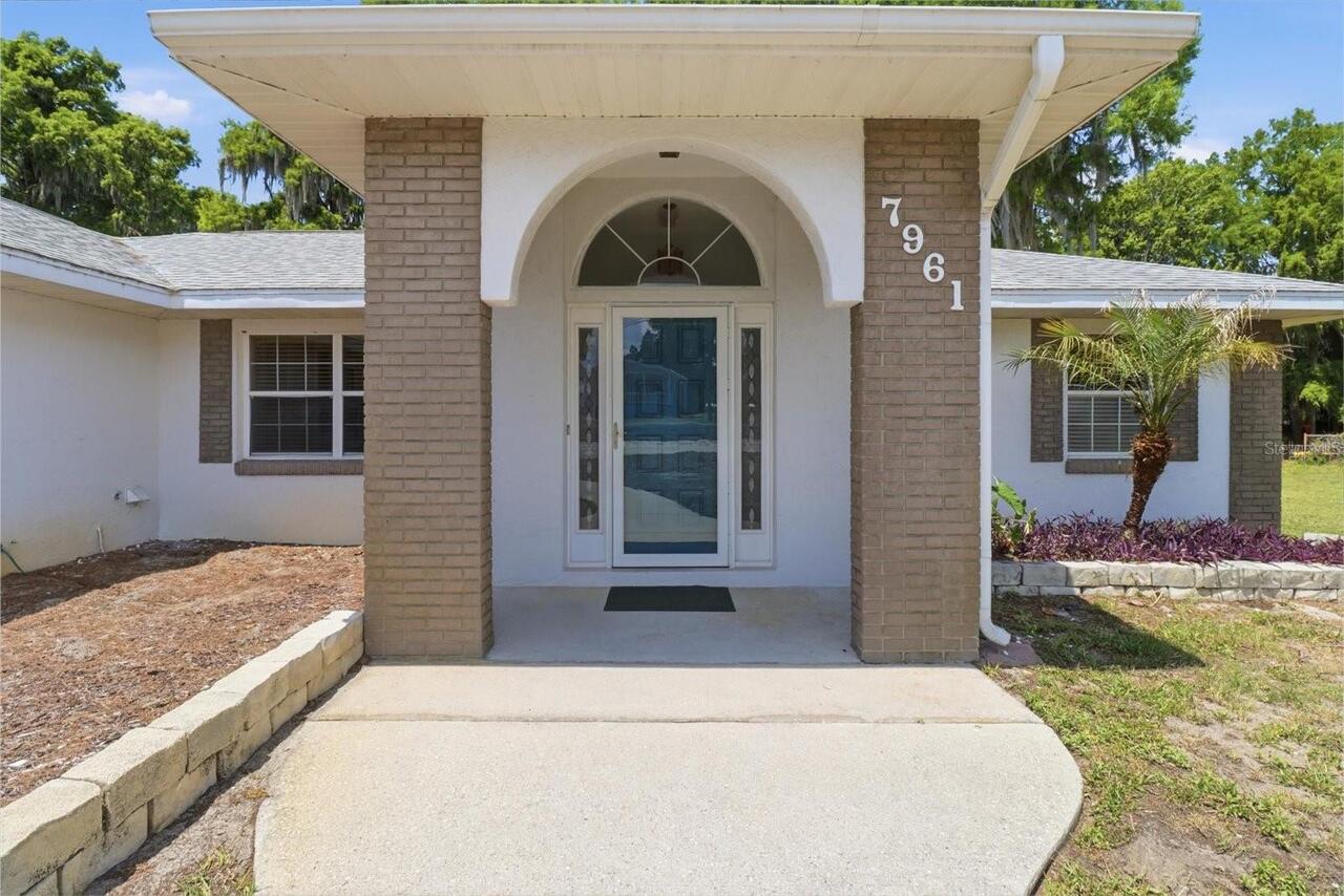 Listing Photo 8