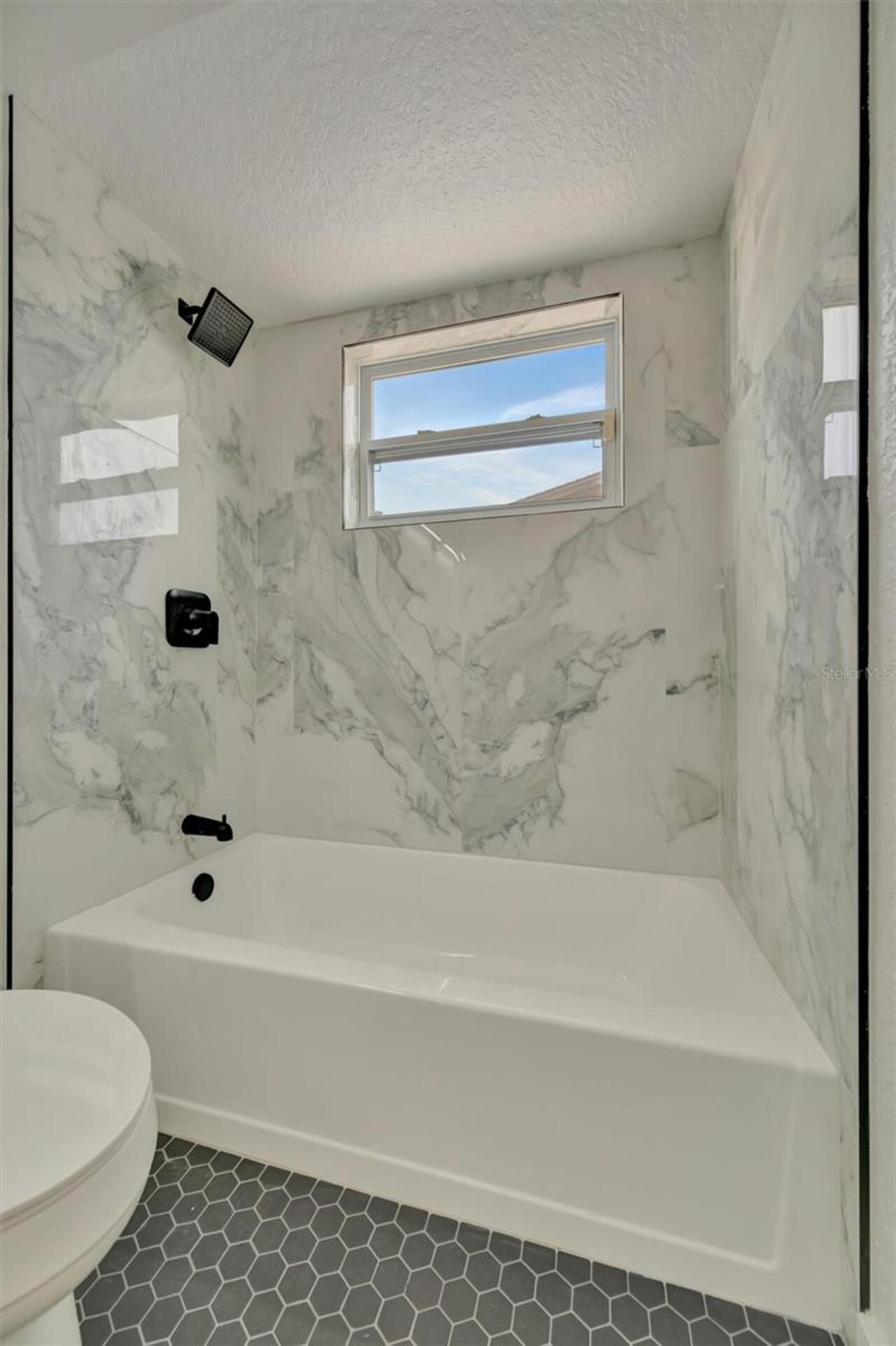 Listing Photo 38