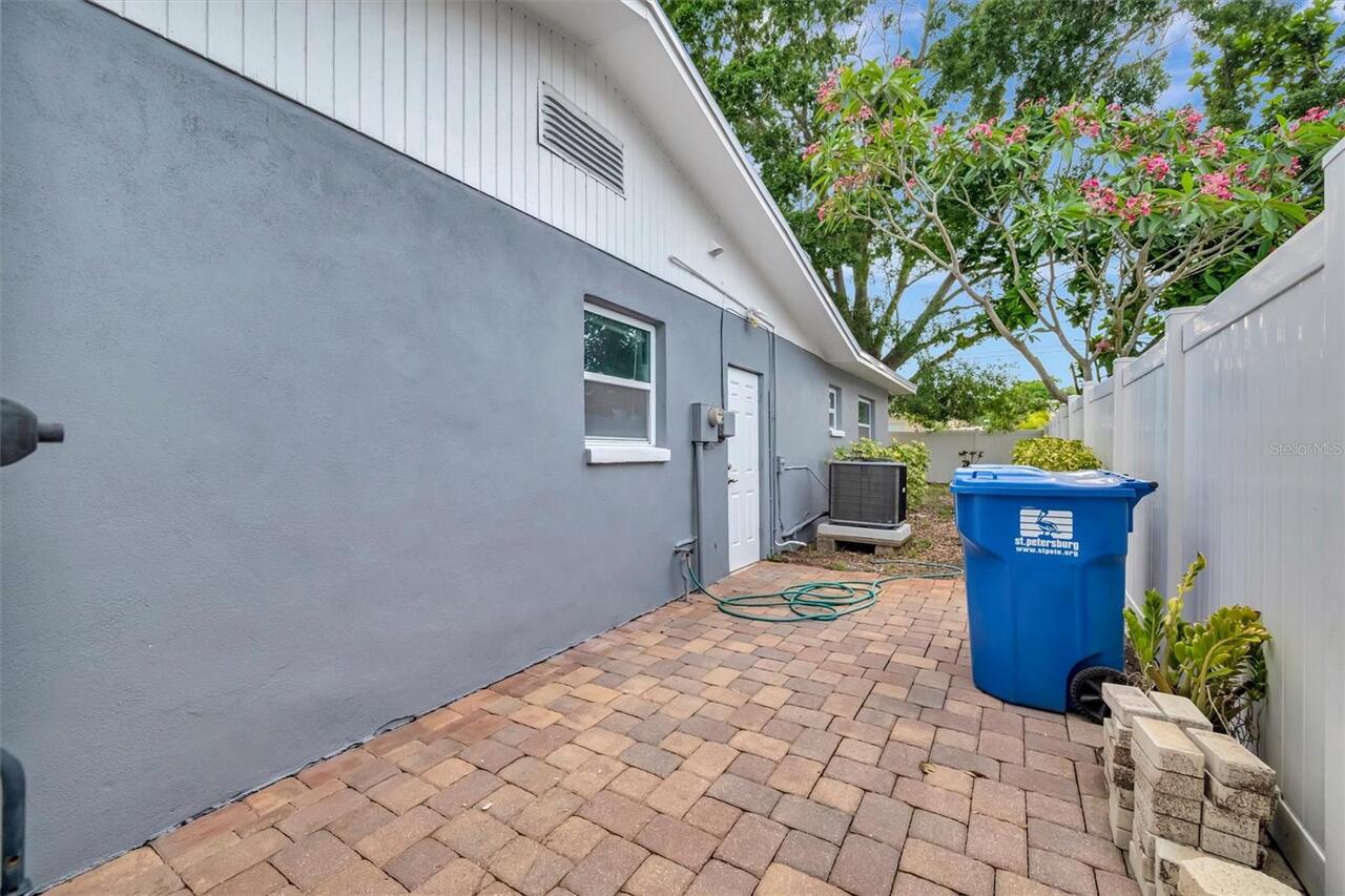 Listing Photo 43