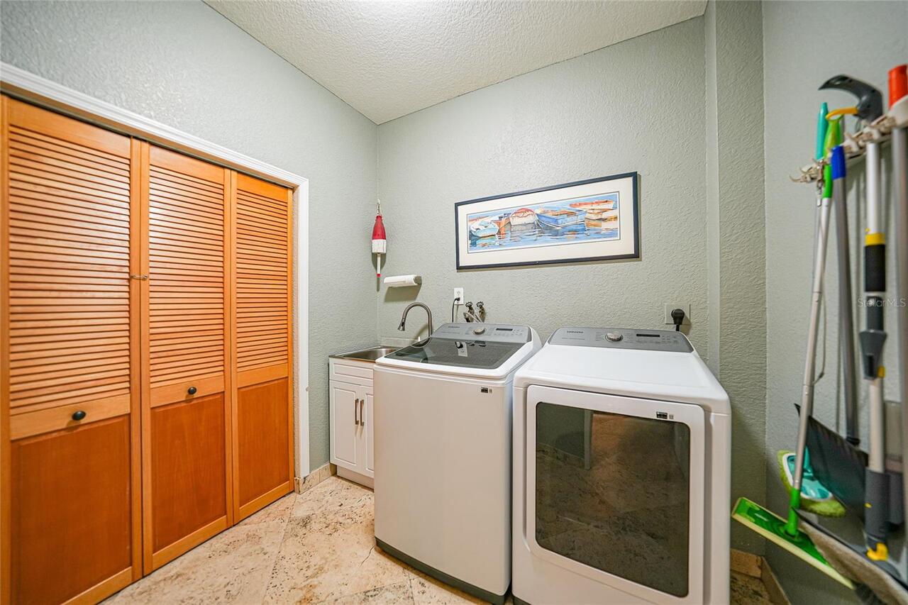 Listing Photo 29