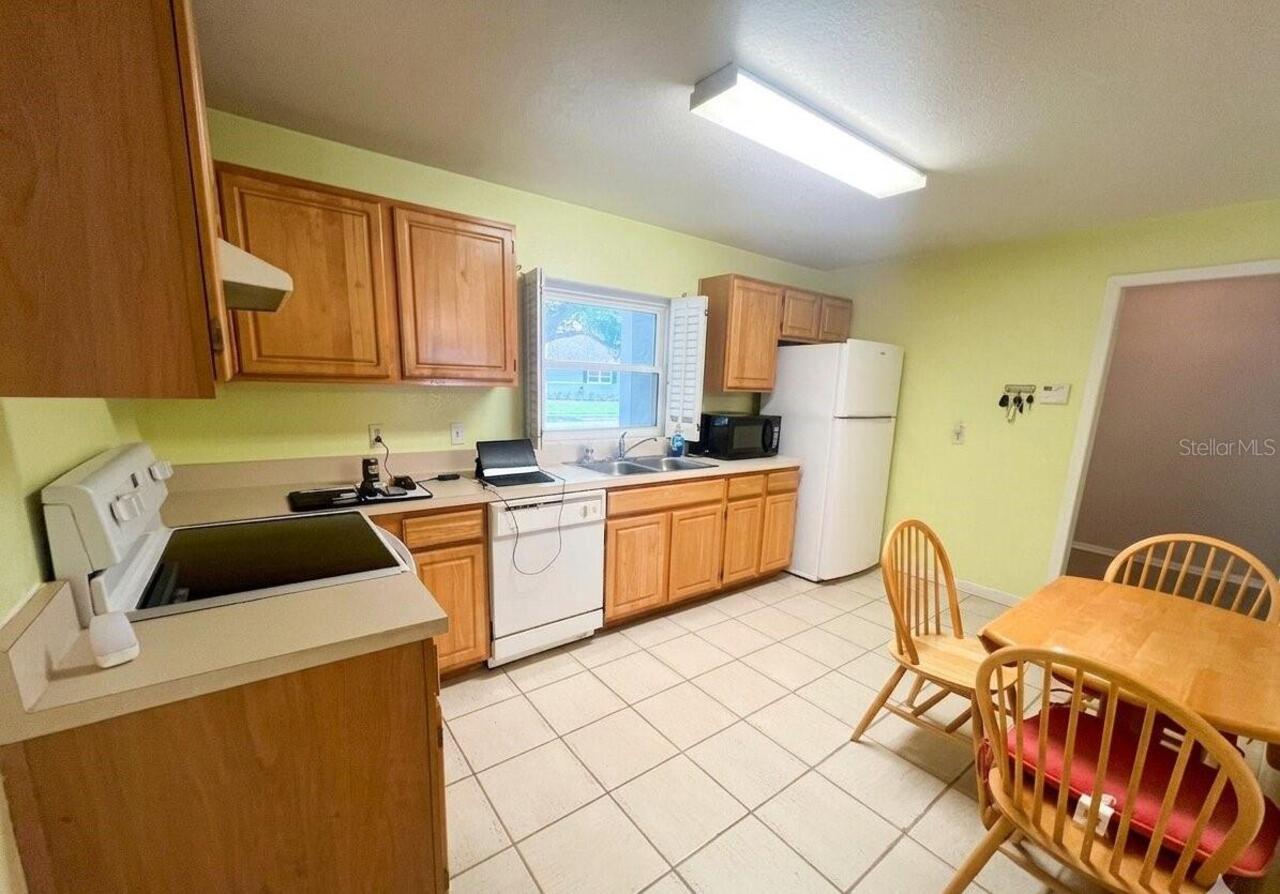 Listing Photo 7