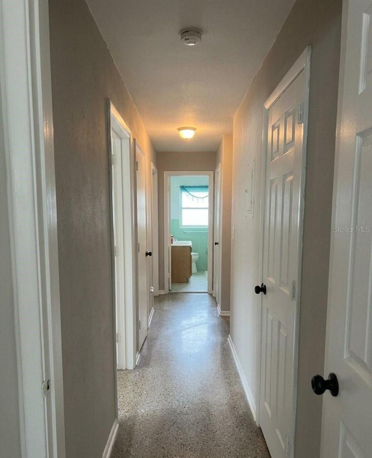 Listing Photo 8