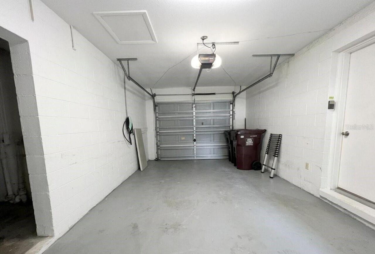Listing Photo 17